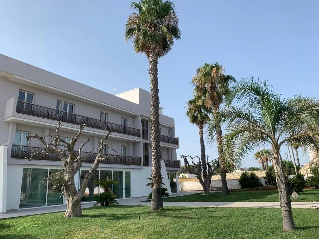 Hotel Posidonia — Alloggio a Porto Cesareo (LE)